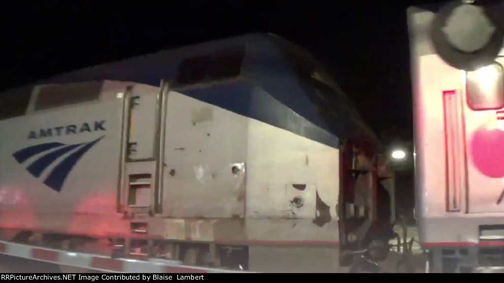 Amtrak P40DC on its final ride